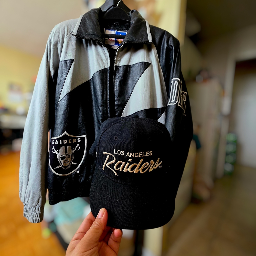 Los Angeles Raiders Black & Silver Jacket + Cap